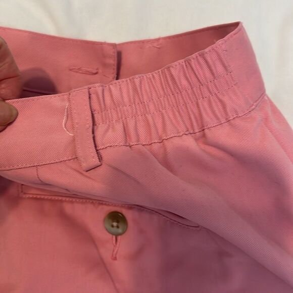 Izod Womens size 14 pink pleated shorts side and back pockets belt loops EUC - Picture 8 of 12